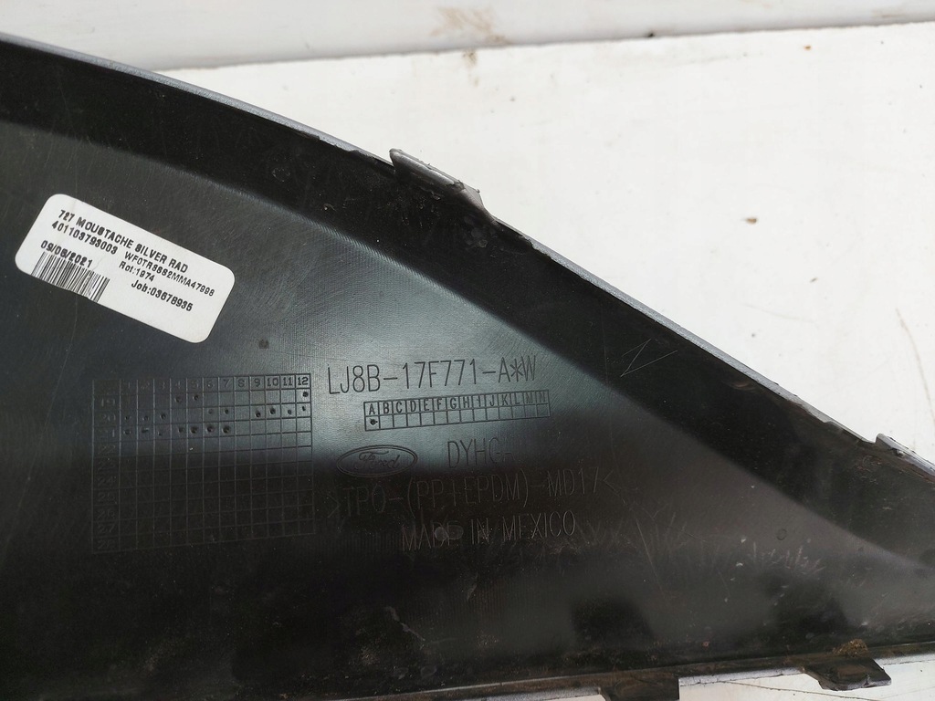 фото №7, Ford mustang mach-e спойлер бампера перед молдинг lj8b-17f771-aaw