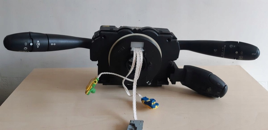 фото №1, Переключатель переключатели peugeot 307 с esp 96511196xt