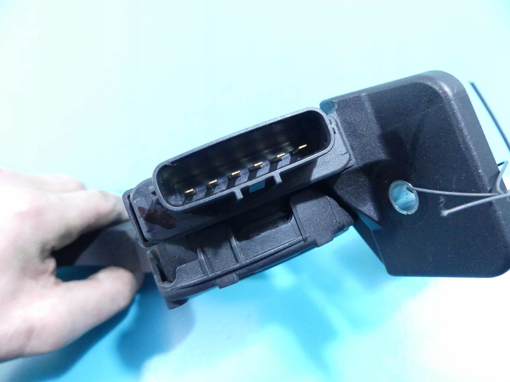 фото №6, Потенциометр газа педаль mitsubishi space star ii