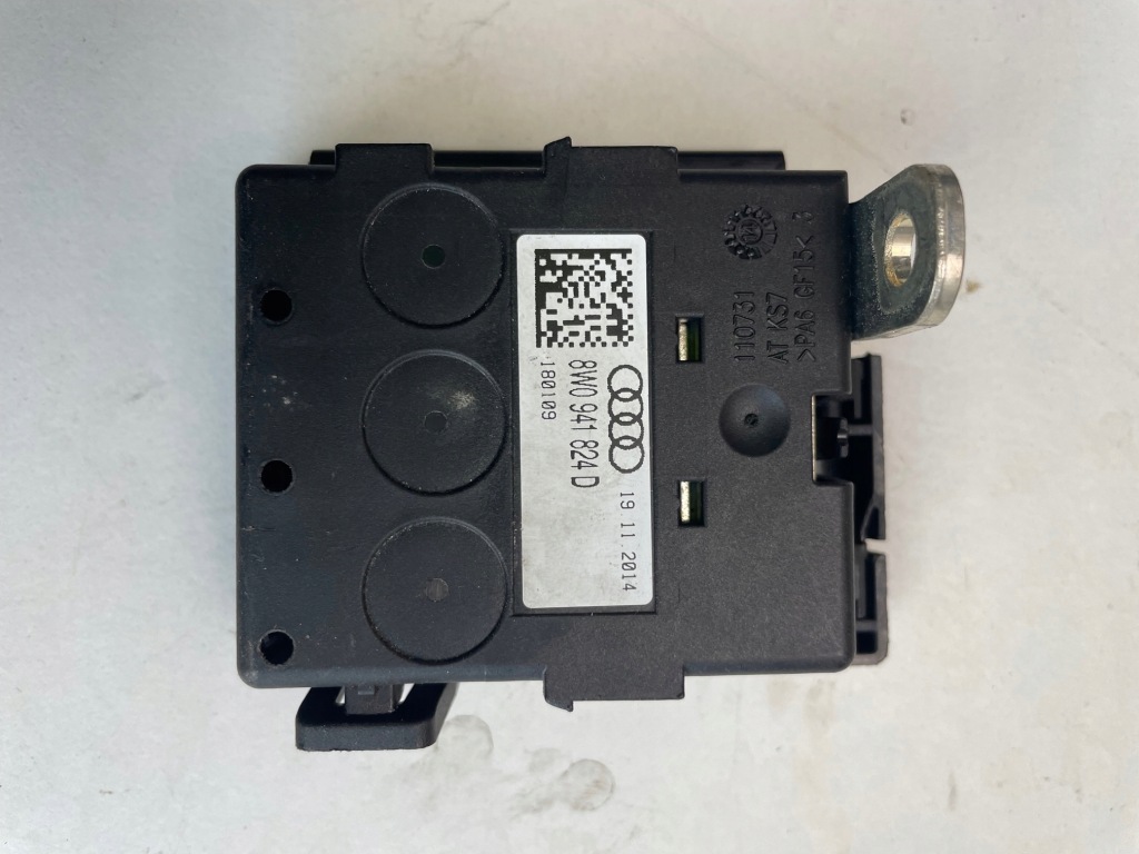 фото №1, Audi a4 a5 распределитель 8w0941824am 8w0941824d