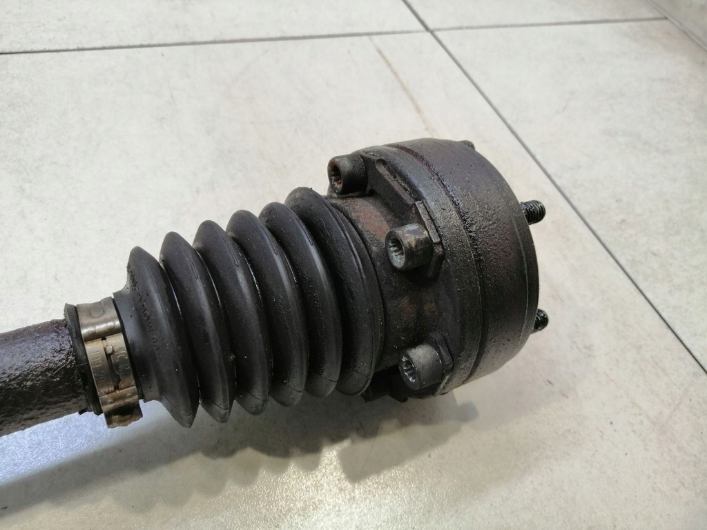 фото №4, Приводной вал левая короткий vw polo 6n 1.6 8v