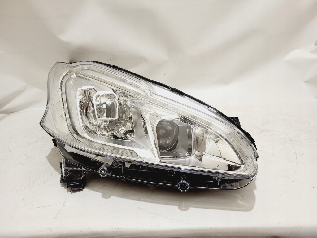 Купити Peugeot 208 gti led фара перед передня правий eur