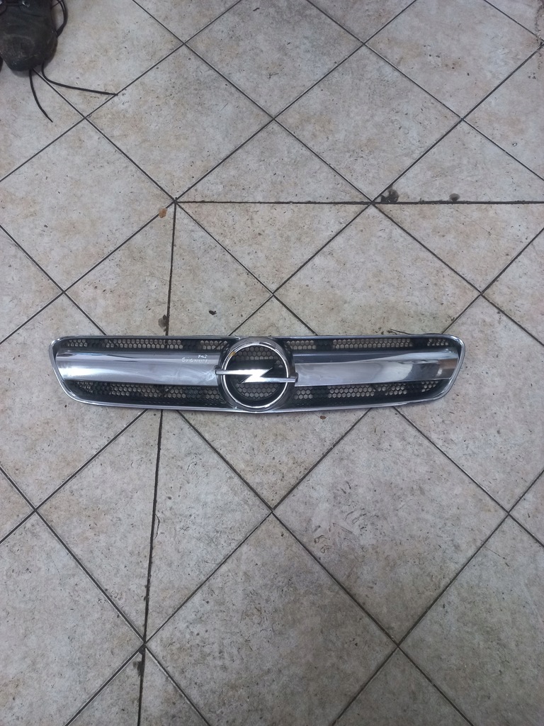 фото №1, Opel signum решітка радіатора 13123491