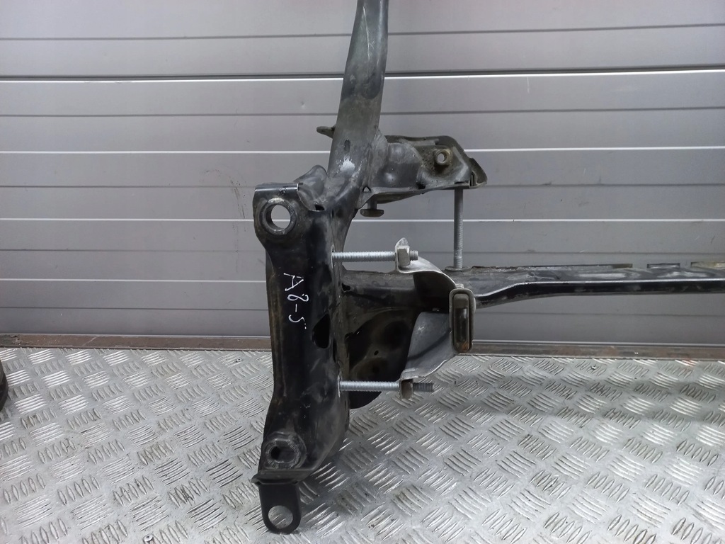 фото №8, Audi a8 s8 d4 4h 4h0399315af балка передні