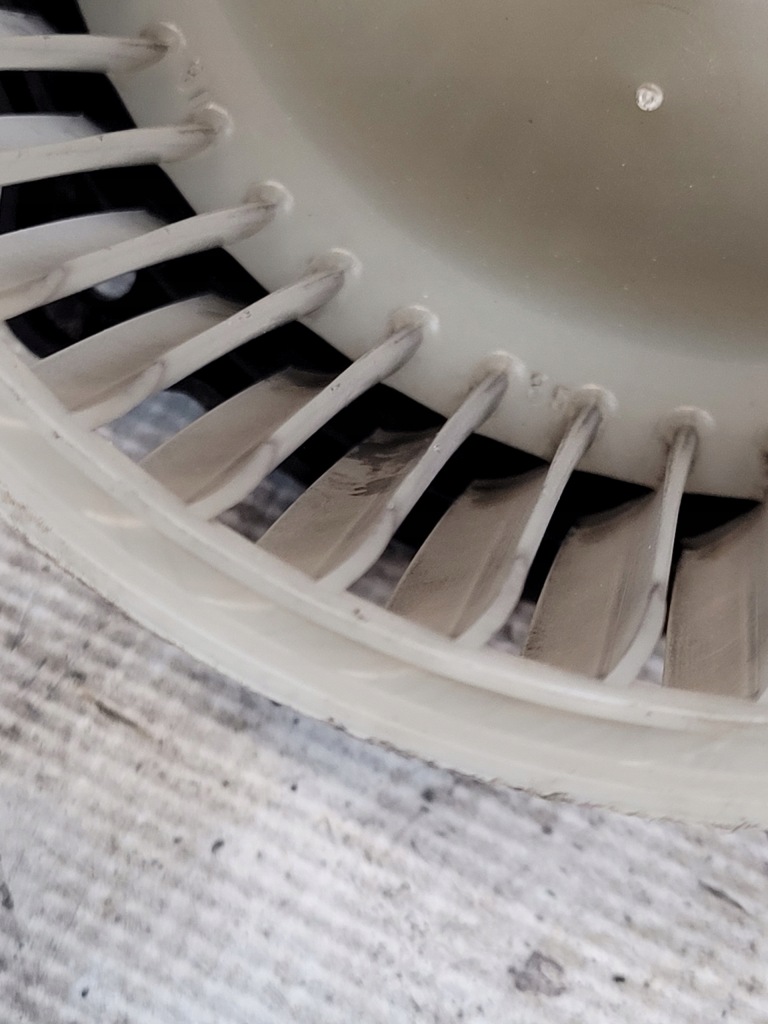 фото №8, Вентилятор повітродувка обдув bosch оригінальний номер 0160700260 volvo v40 i 1 99r 1.6b