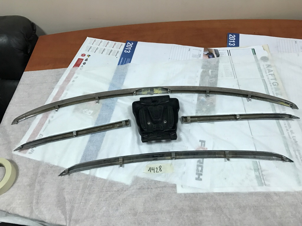 фото №3, Honda cr-v iv 2014-2018 емблема решітка радіатора молдинг хром комплект