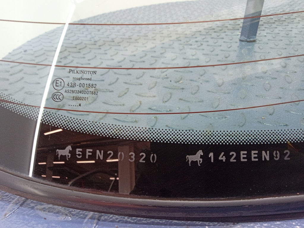 фото №5, Jaguar s-type стекло задняя задняя 04r