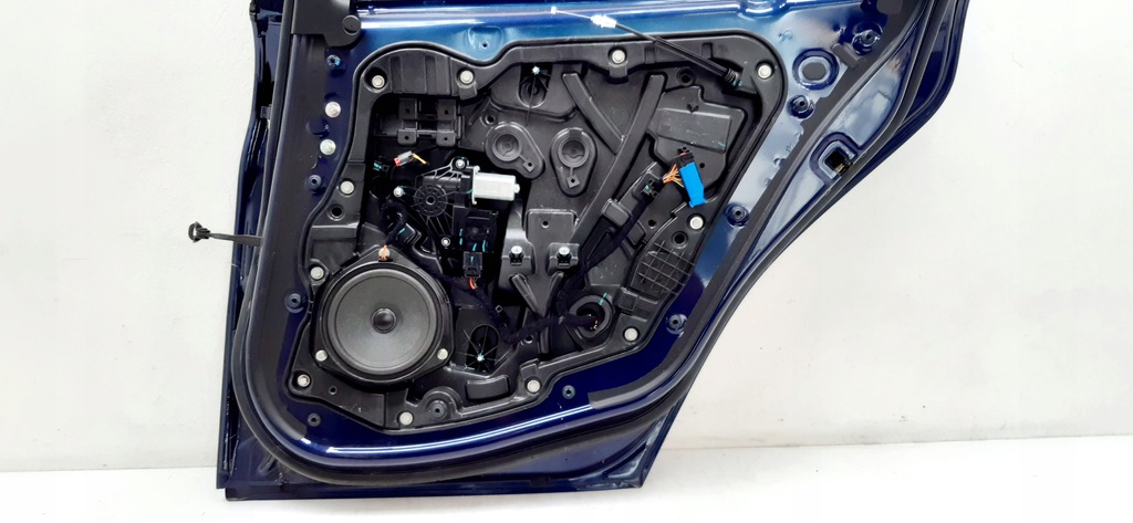 фото №8, Alfa romeo giulia дверь правое задняя 092