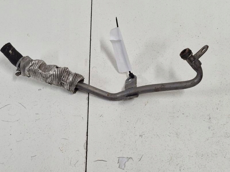 Mercedes a w176 1.6 b шланг трубка турбины a2702030800 Недорого