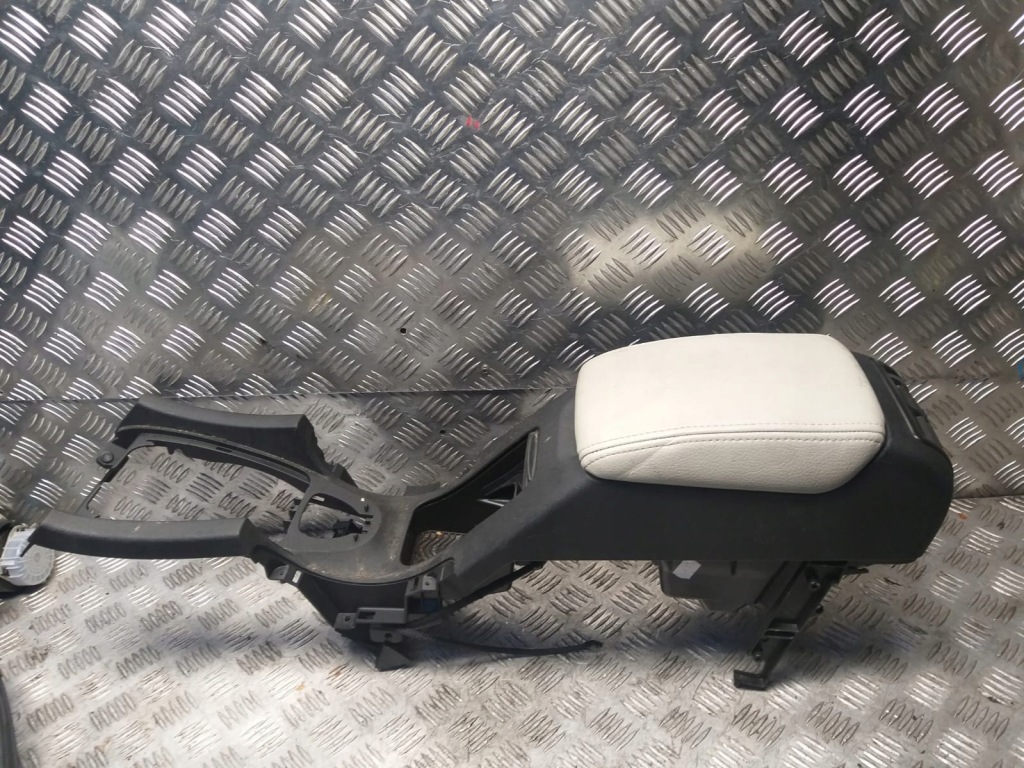 фото №5, Підлокітник тунель шкіра saab 93 lift