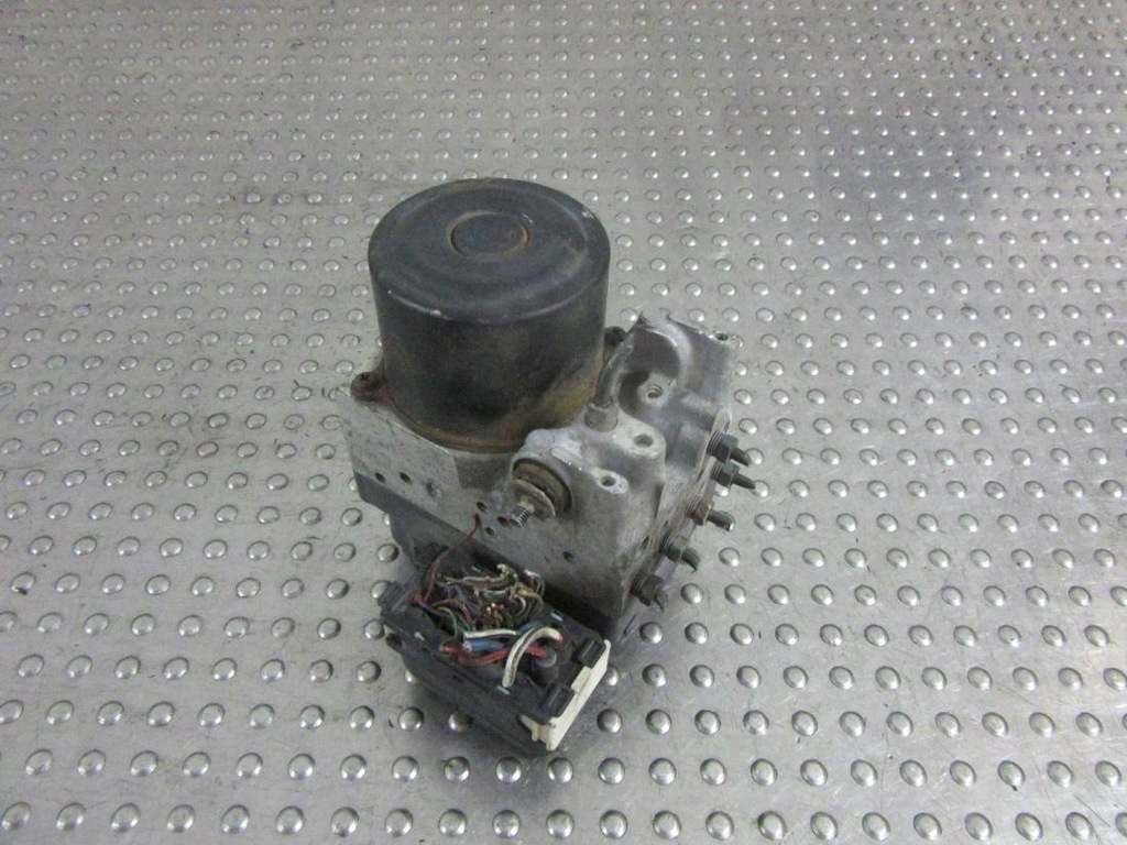 фото №1, Toyota rav4 ii 2.0i 2002 насос abs