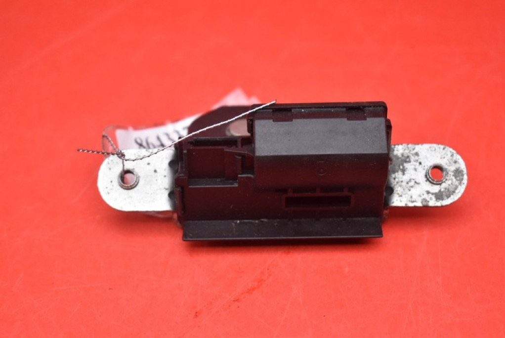 фото №5, Замок крышки задняя задний lancia delta 3 iii 09r