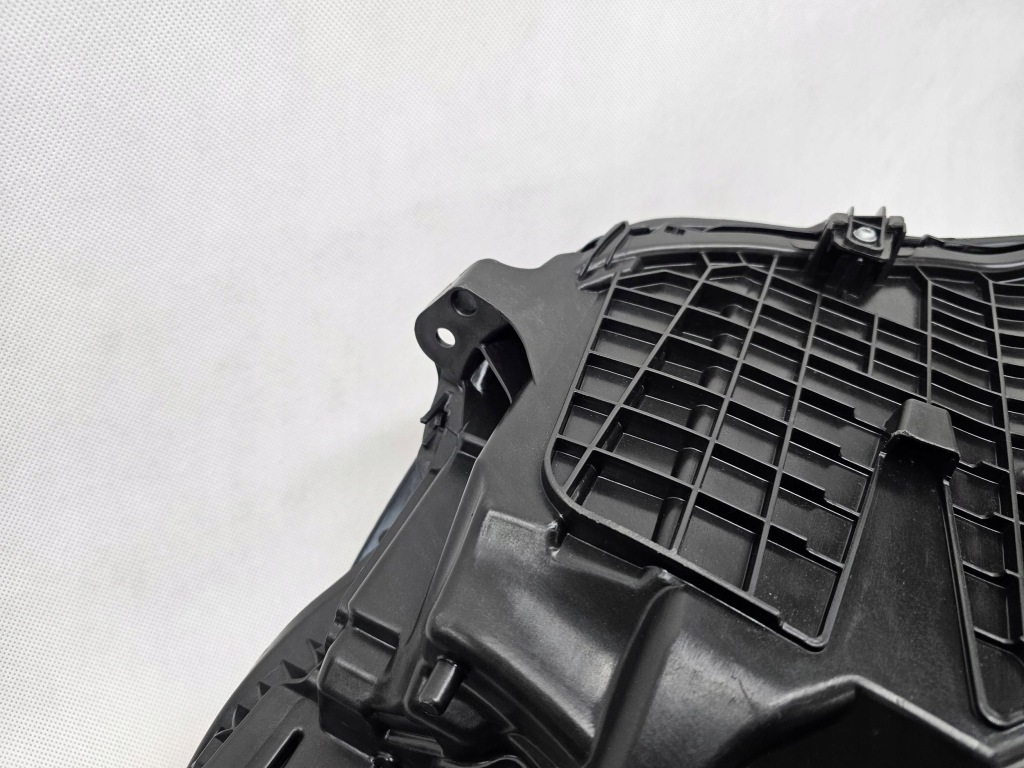 Volvo xc40 рестайлинг  фара перед передняя левая full led base европа 32338909 Оригинал