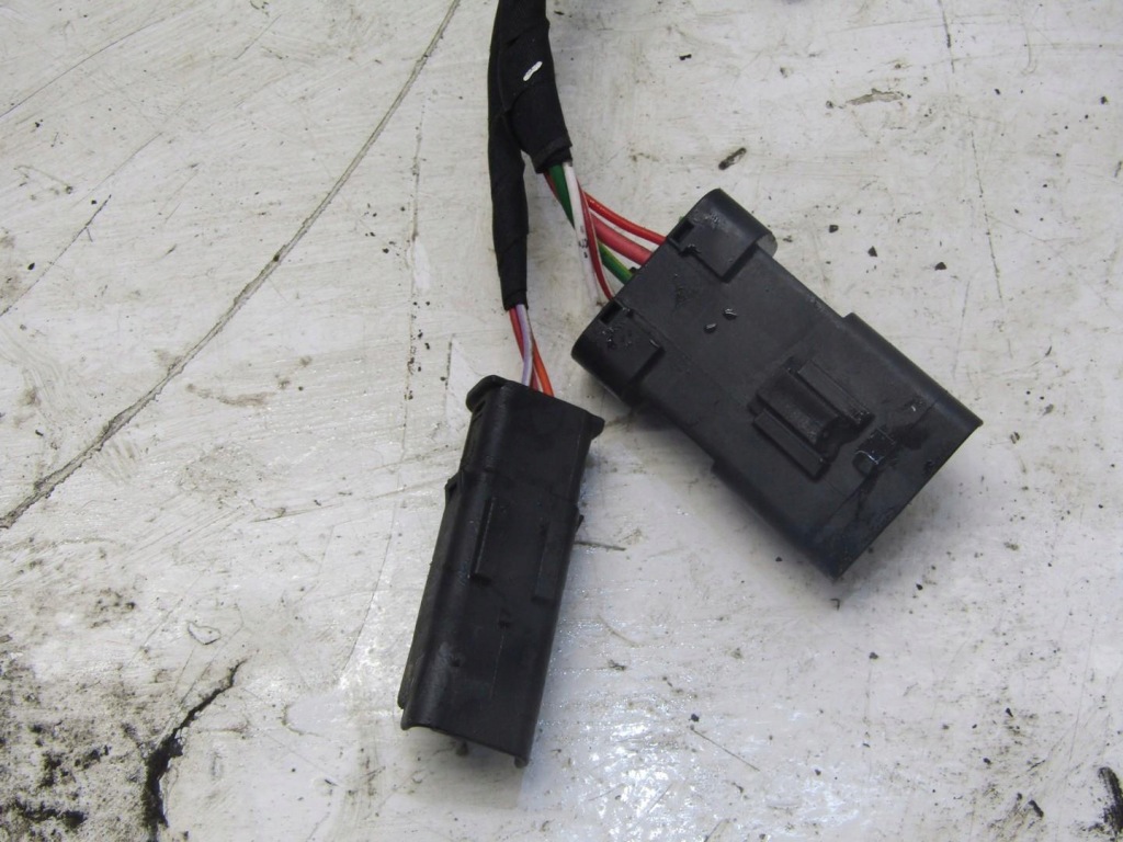 Електропроводка джгут клема плюсова 1.2 vti opel crossland x 9820429880 Недорого