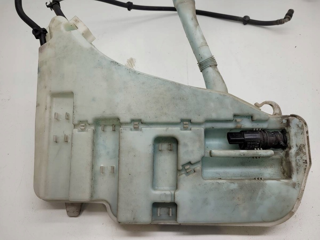 фото №11, Бачок омывателя помпа bmw 7 f01 f02 7178745 6934160