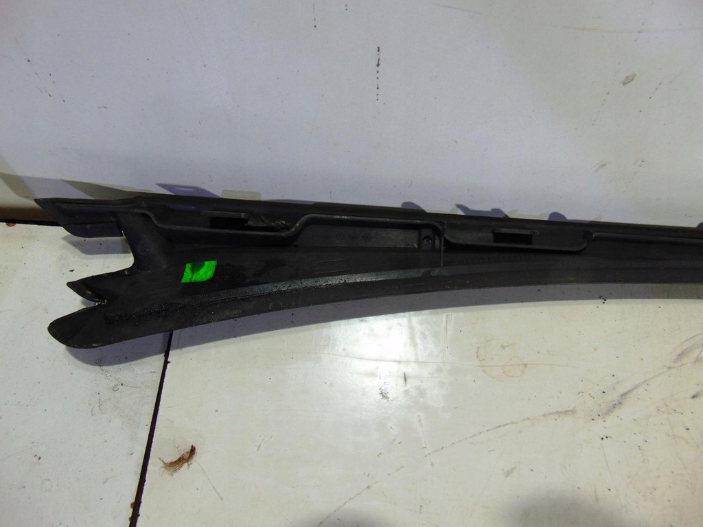 фото №6, Молдинг стекло лобовое левая peugeot 5008 i