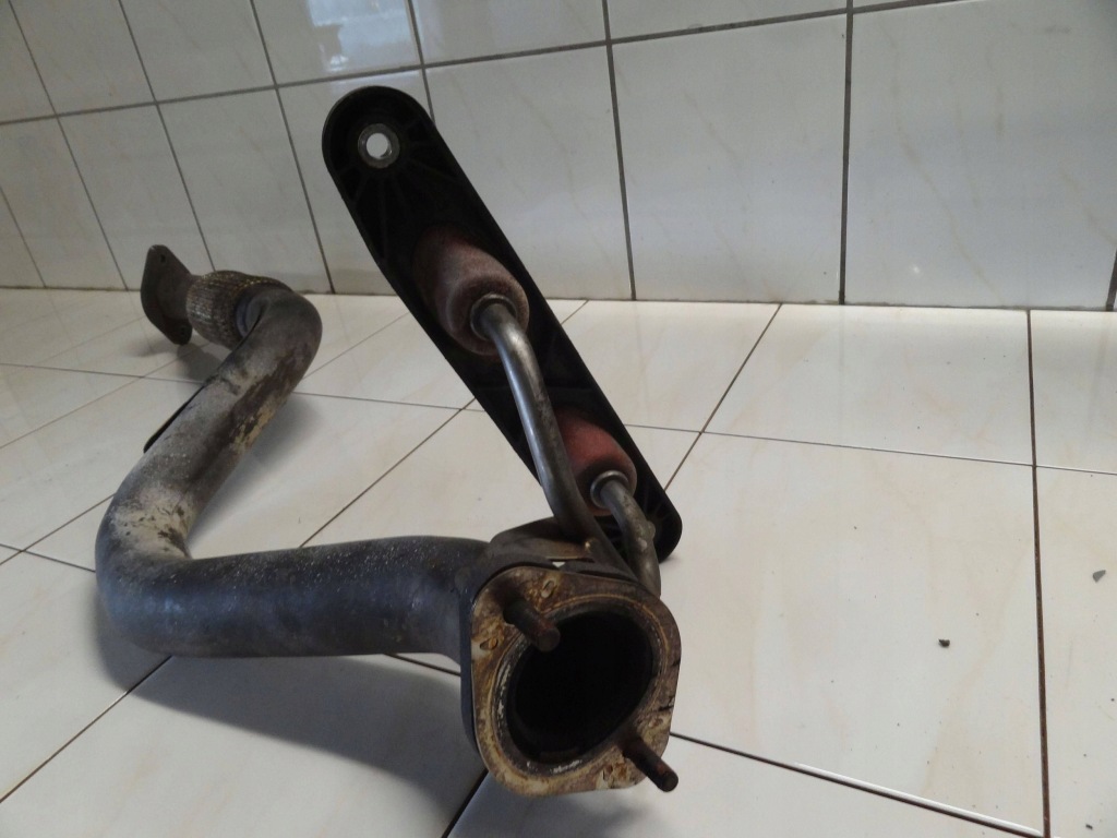 Vwbeetle 5c 2013 кабріолет  1.2 tsi труба гасник з'єднувач гнучкий 1k025309ag в Україні