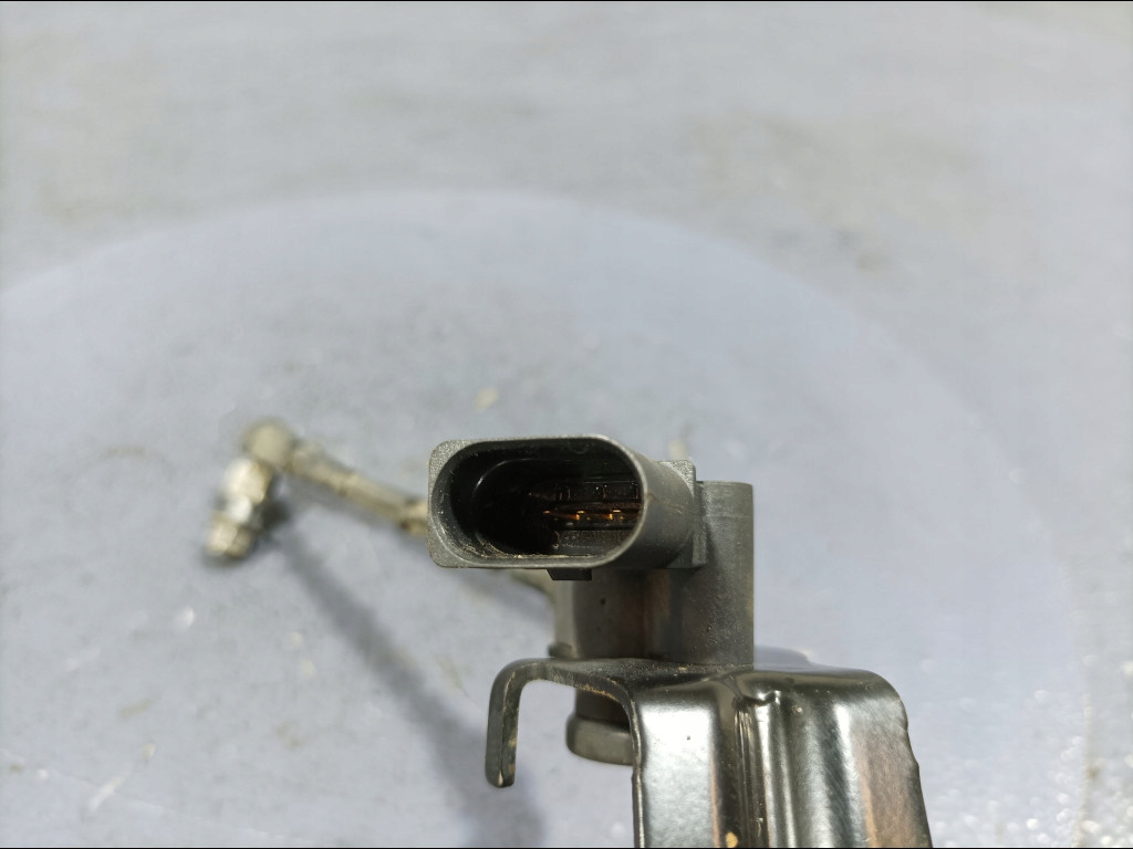 фото №5, Audi a8 d5 датчик выравнивание света ксенон led 4m0907504