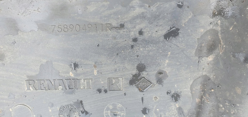 Накладка плита под двигатель dacia logan 2 758904911r Цена