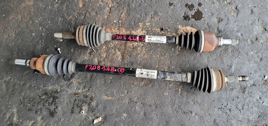 Купить Peugeot 208 1.2vti - приводной вал левый перед 9803059580