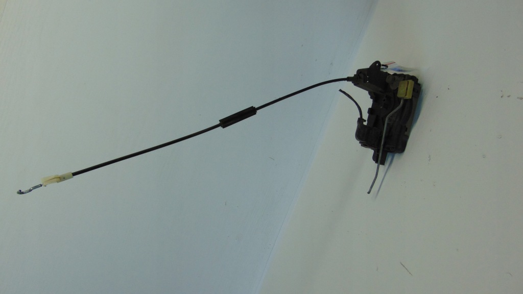 Купити | opel astra h 3 замок двері правий перед 13128112