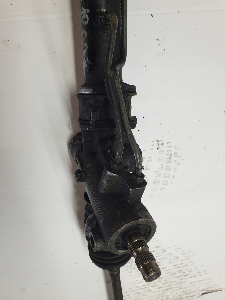 фото №5, Рулевая рейка трансмиссия toyota corolla e10