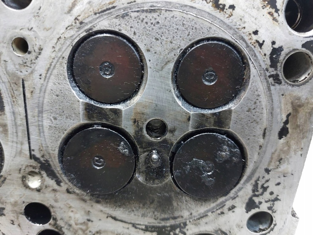 фото №12, Головка + валы toyota corolla verso i 2.0 d4d 1cd-ftv