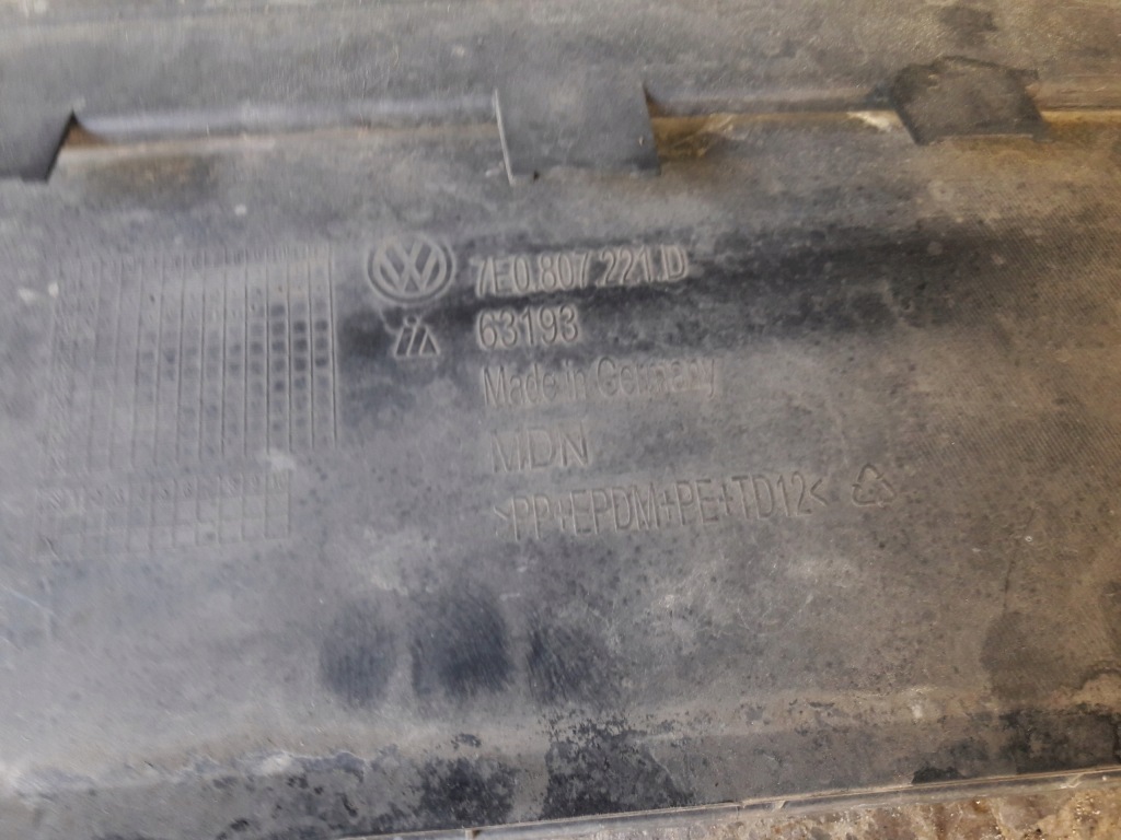 фото №10, 7e0807221d бампер перед vw transporter t6 7e0