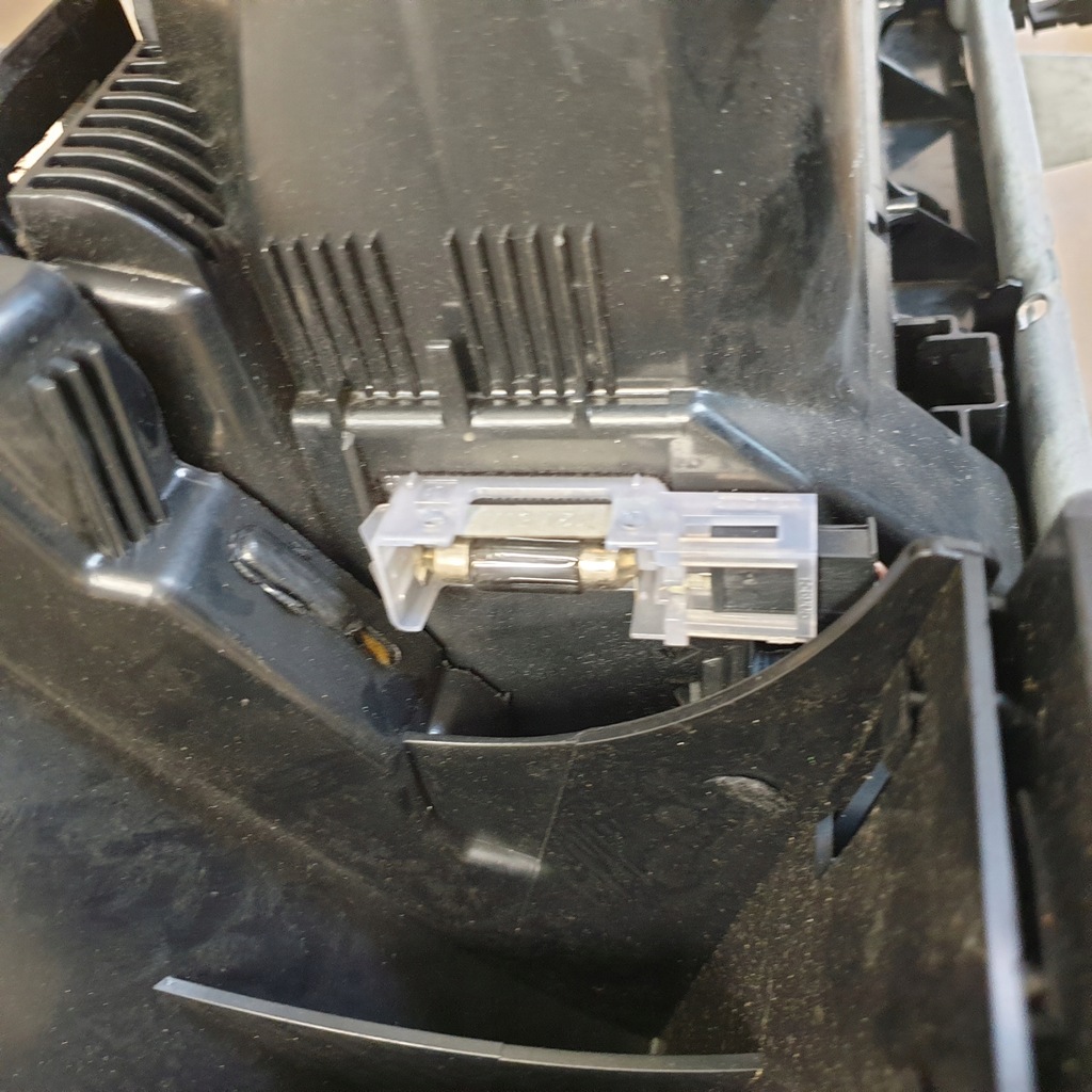 фото №15, Бардачок пасажира перед полиця mercedes e w211 оригінальний номер eu