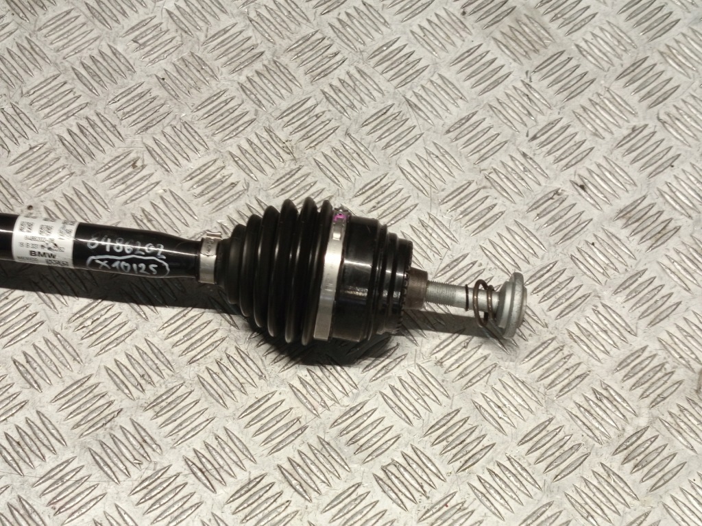 Bmw оригинальный номер 8486202 x5 g05 x6 g06 x7 g07 приводной вал приводная правый  правая  перед в Украине