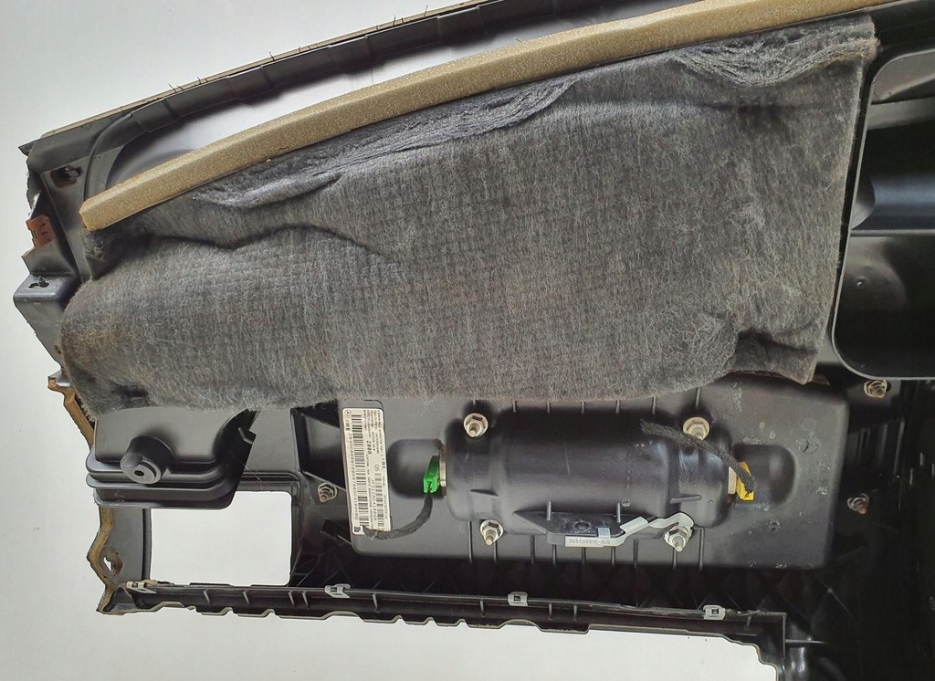 фото №8, Панель приладів приладова консоль подушка безпеки mercedes w204 eu