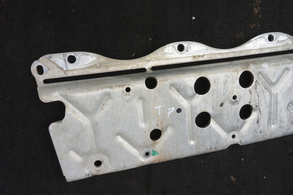 фото №5, Tesla s кронштейн защита плита подрамник перед 12-20