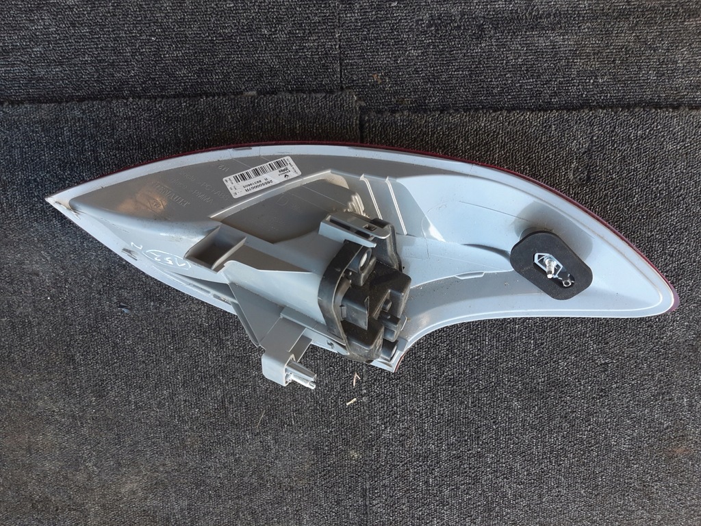 фото №3, Лампа правий задня 265500007r renault megane iii