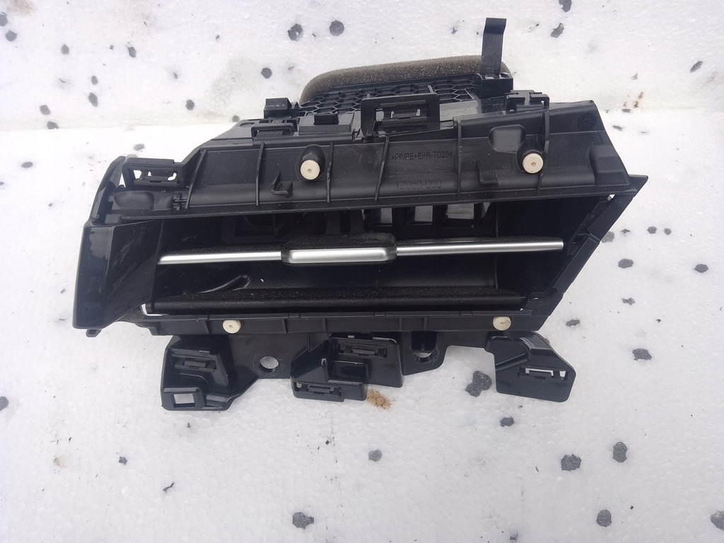 фото №1, Vw arteon решітка обдув ліва 3g8819701s