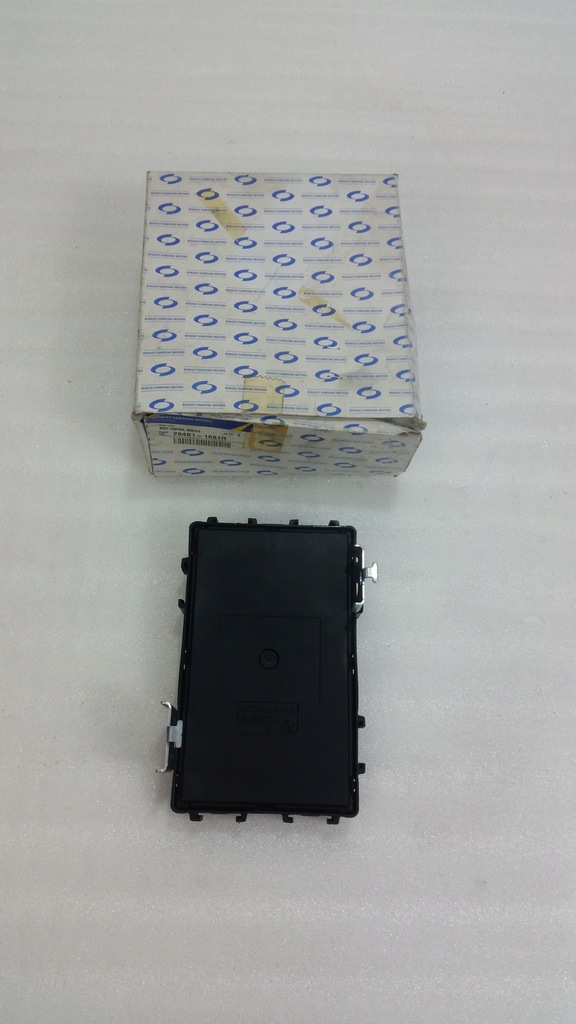 фото №1, Renault оригинальный номер 284b11681r