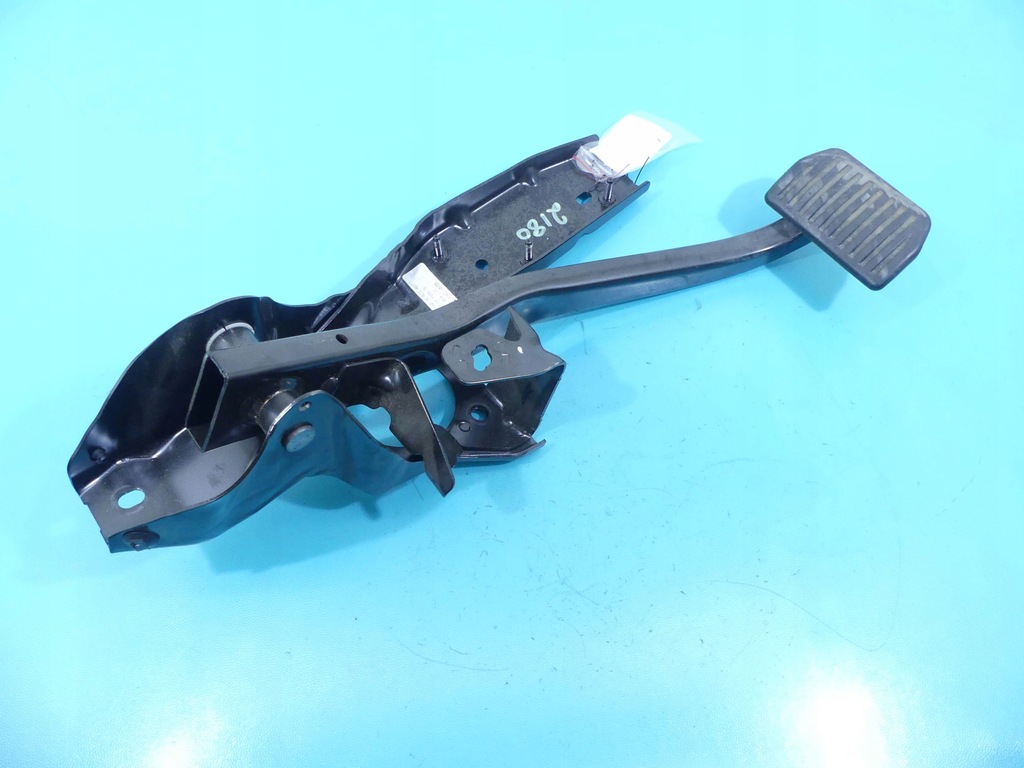 фото №2, Педаль тормоза discovery sport 2.0d автоматическая коробка передач