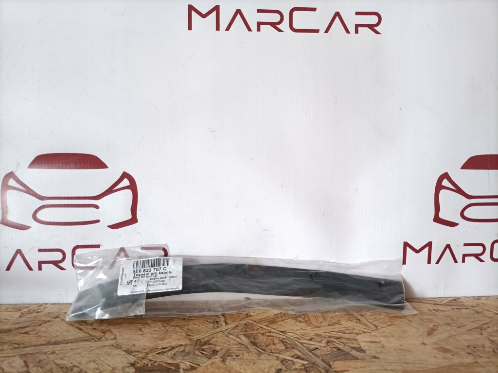 Купить Skoda octavia mk3 прокладка капота 5e0823707c