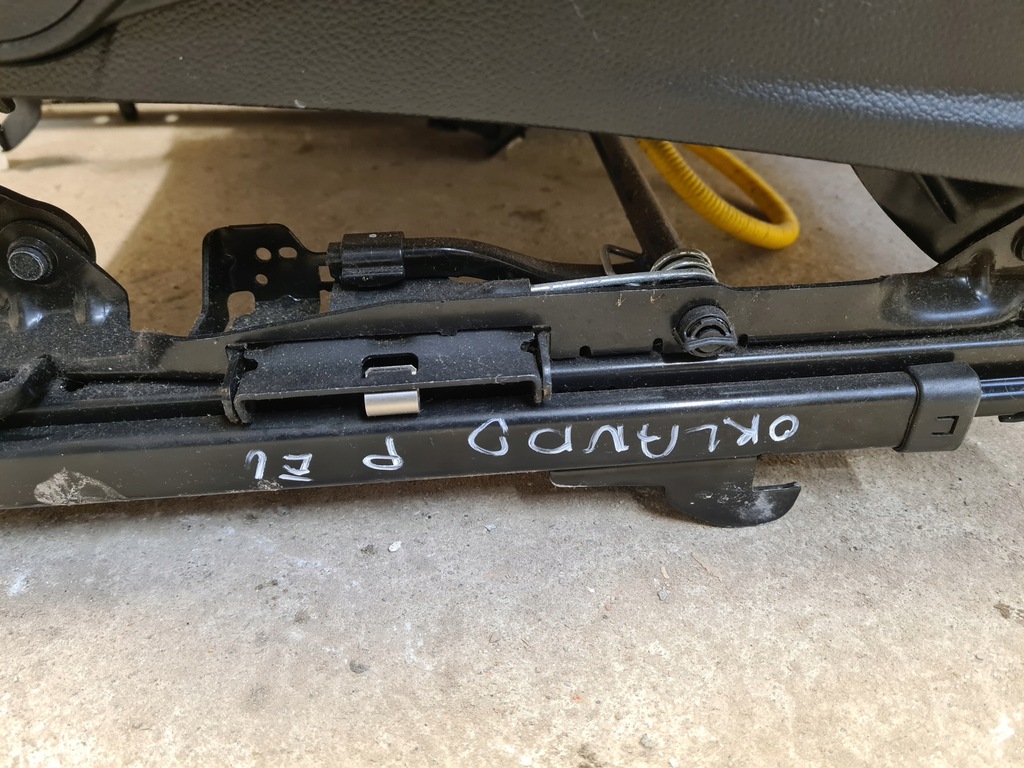 фото №6, Сиденье правый пассажира chevrolet orlando europa оригинал