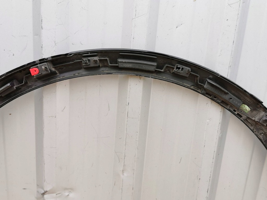 фото №13, Porsche cayenne iii 9y3 9y coupe молдинг na крыло правый задняя 9y3854732a