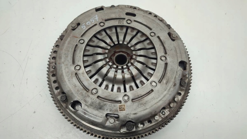 фото №1, Зчеплення комплект octavia iii 1.5 tsi 04e141016