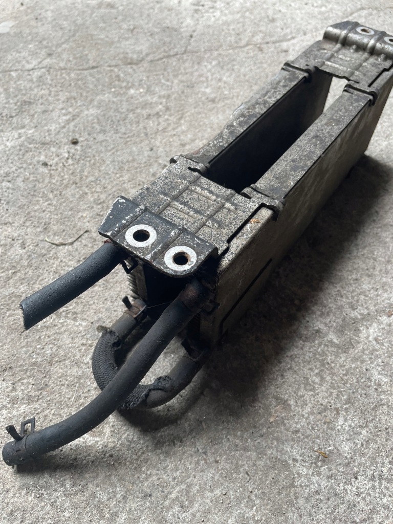 фото №1, Toyota dyna 3,0d4d 07-2012 радиатор топлива