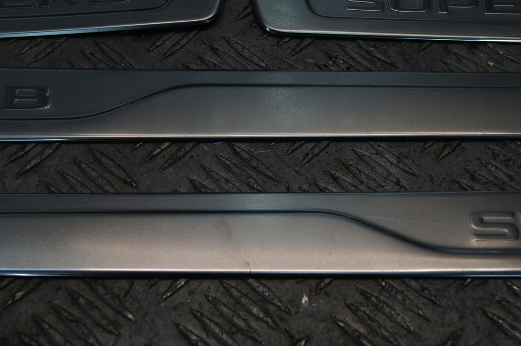 фото №7, Skoda superb iii 3v0 накладки порогові