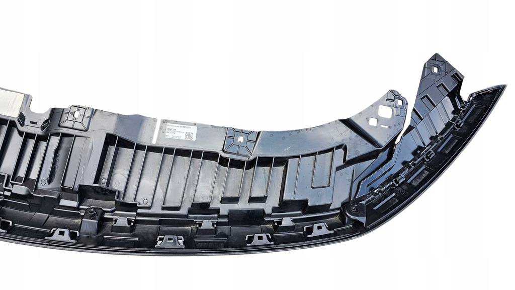 фото №11, Молдинг решётка бампера защита поперечина mercedes eqb x243 a2438855100 a243885540