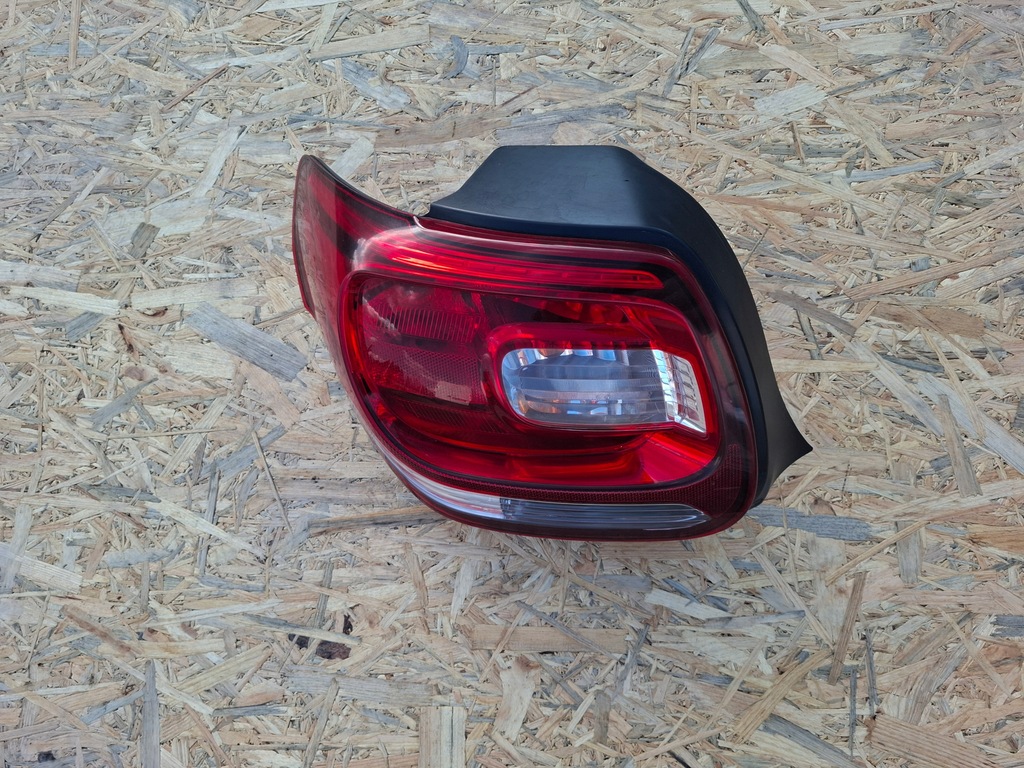 фото №1, Лампа левая задняя citroen ds3 lift