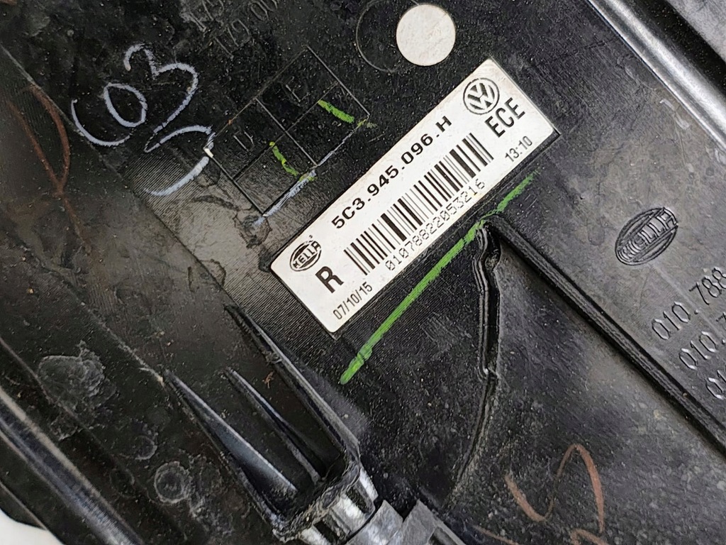 фото №8, Volkswagen vw beetle 5c3 лампа права задня задня 5c3945096h