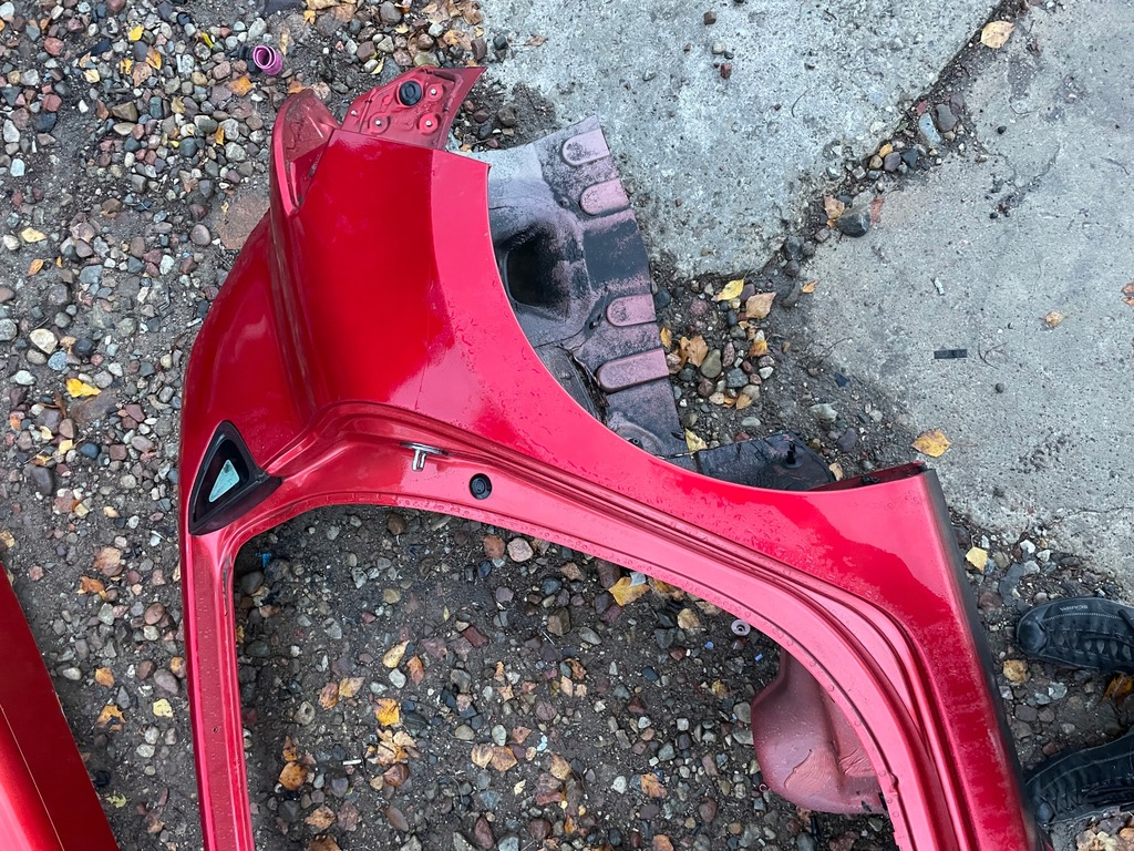 фото №1, Крыло задняя clio iv tennp