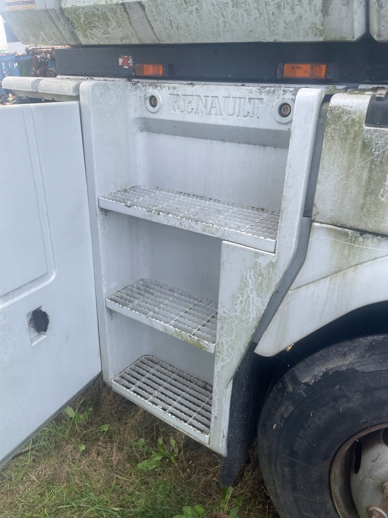 фото №1, Пороги праве renault magnum