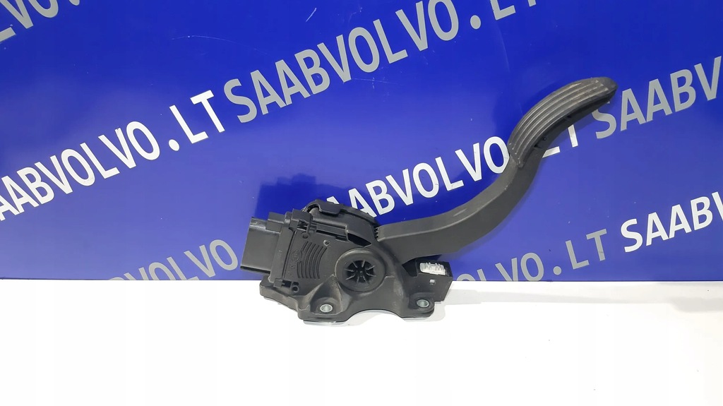 фото №1, Volvo xc70 2011 педали