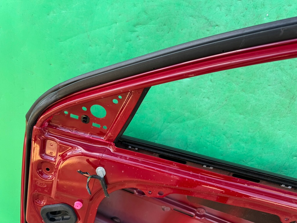 фото №15, Двері праве передні перед kia ceed i 1 06-12 лак: hr 120um 5 двері 5d