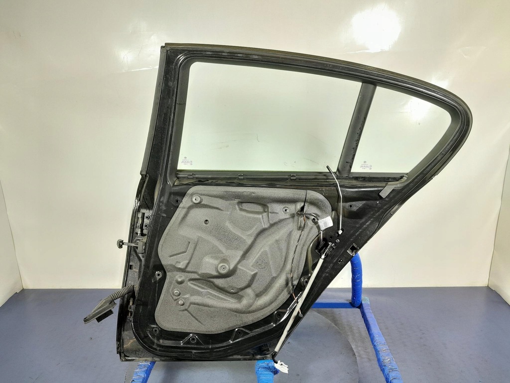 фото №9, Bmw 1 e87 lift дверь задняя правое 475